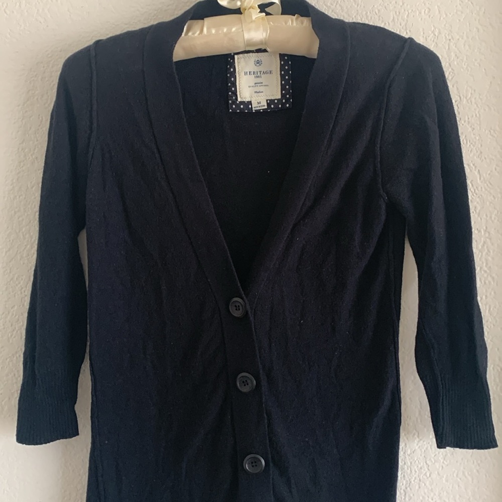 Cardigan 🖤 - Picture 2 of 7